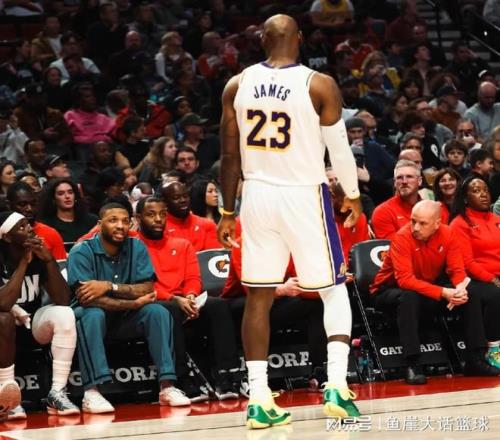 本赛季最佳,阵容展望,库里位列二,欧亿体育官网,欧亿体育直播,体育赛事直播,足球直播