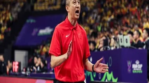 国王连胜四场，蒙克爆发26+12，库里孤军奋战，勇士败北